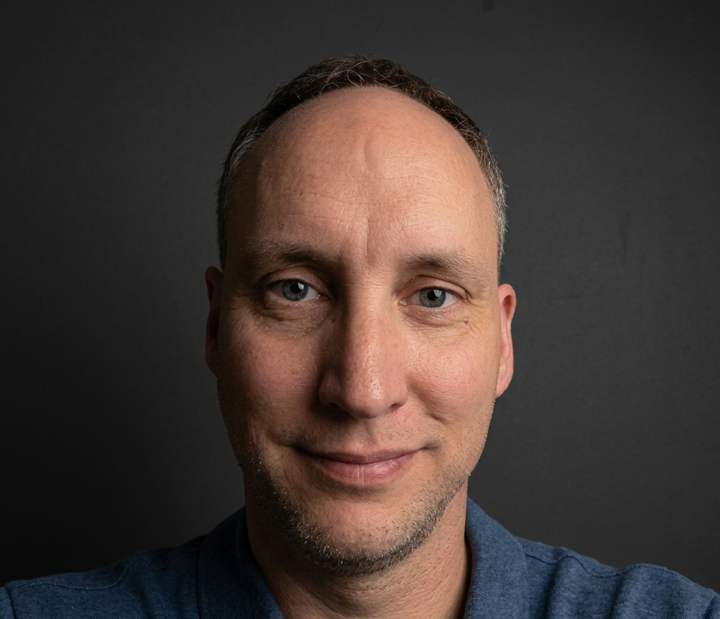 Portrait of Jeff Barrett
